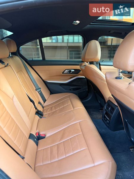 Седан BMW 3 Series 2019 в Стрые
