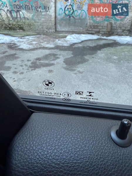 Седан BMW 3 Series 2018 в Киеве