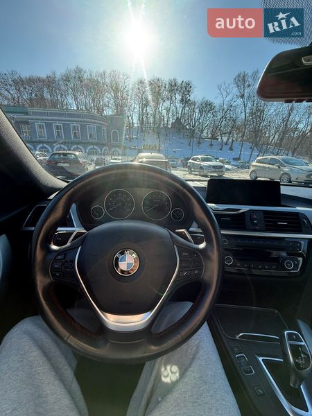 Седан BMW 3 Series 2018 в Киеве