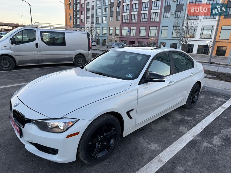 Седан BMW 3 Series 2013 в Ровно