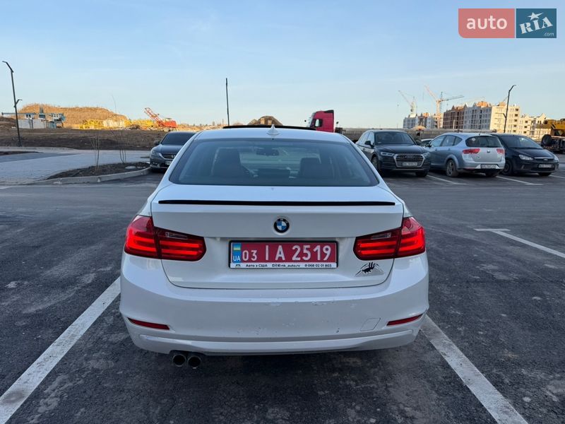 Седан BMW 3 Series 2013 в Ровно