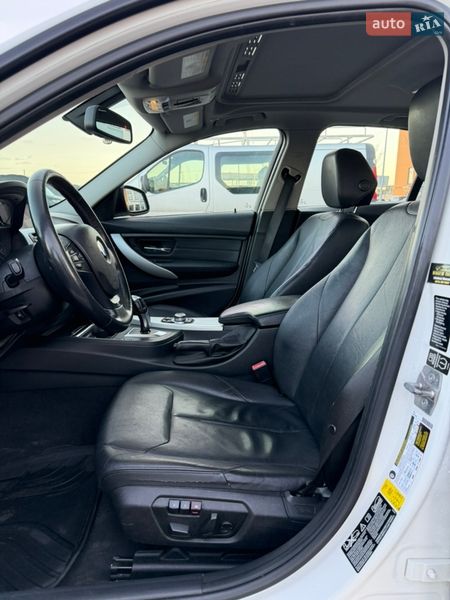 Седан BMW 3 Series 2013 в Ровно