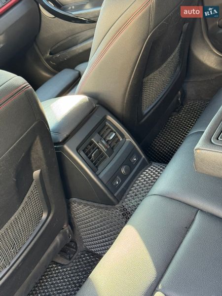 Седан BMW 3 Series 2014 в Житомире