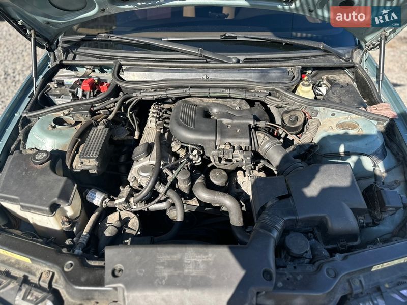Седан BMW 3 Series 2001 в Киеве