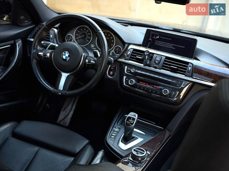 Седан BMW 3 Series 2013 в Львове