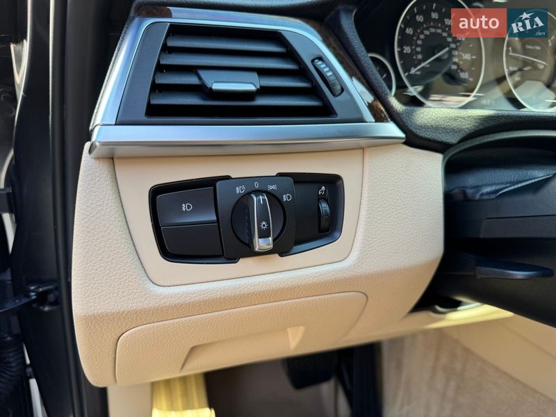 Седан BMW 3 Series 2016 в Ивано-Франковске