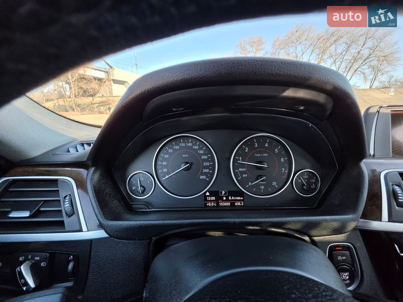 Седан BMW 3 Series 2016 в Киеве