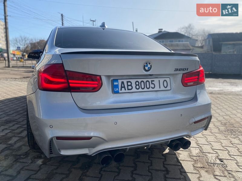 Седан BMW 3 Series 2015 в Житомире