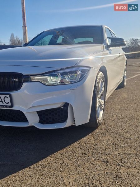 Седан BMW 3 Series 2017 в Одессе