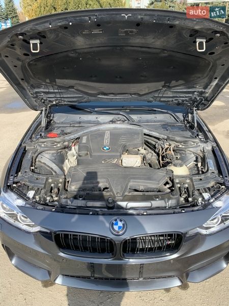 Седан BMW 3 Series 2013 в Нетешине