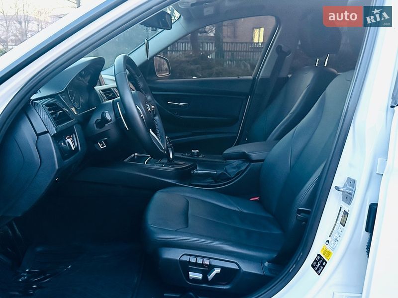 Седан BMW 3 Series 2018 в Белой Церкви