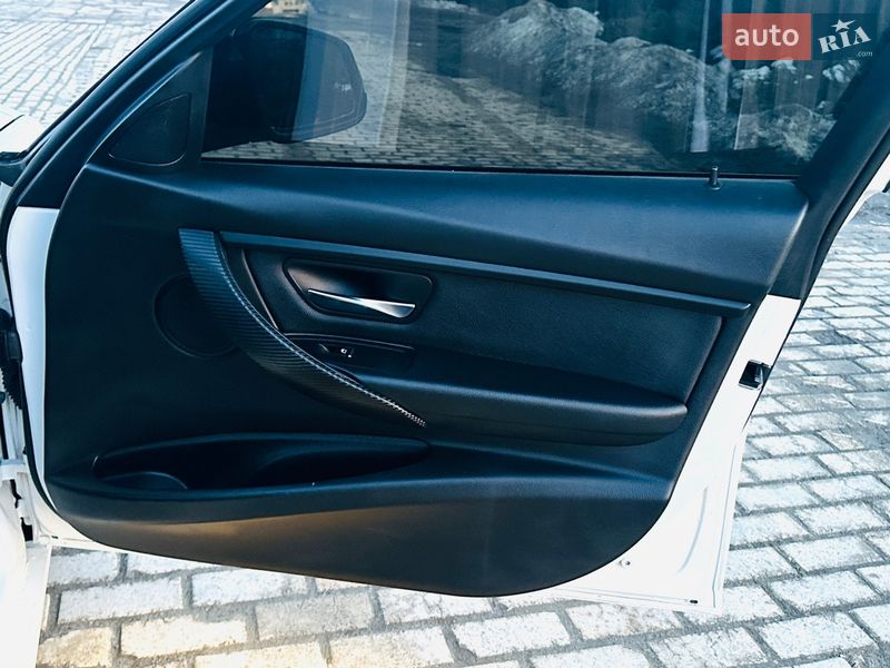 Седан BMW 3 Series 2018 в Белой Церкви
