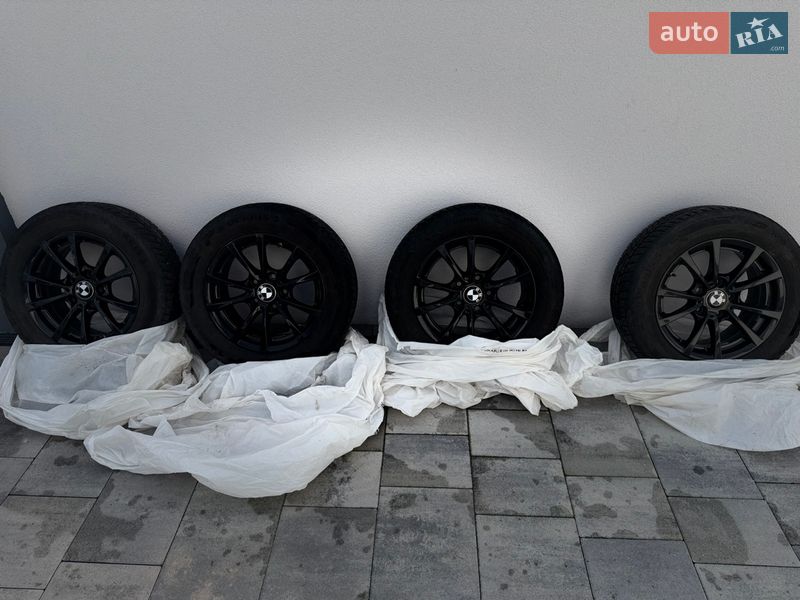 Седан BMW 3 Series 2012 в Виннице