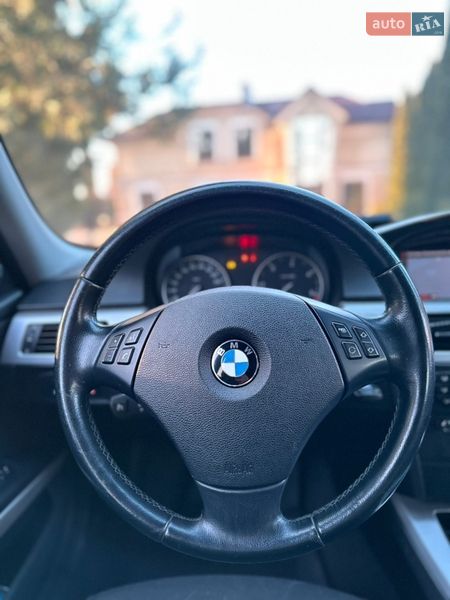 Универсал BMW 3 Series 2010 в Сарнах