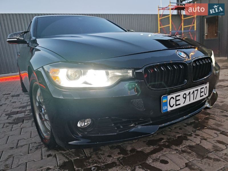 Седан BMW 3 Series 2014 в Черновцах
