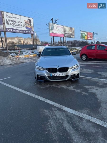 Седан BMW 3 Series 2016 в Киеве