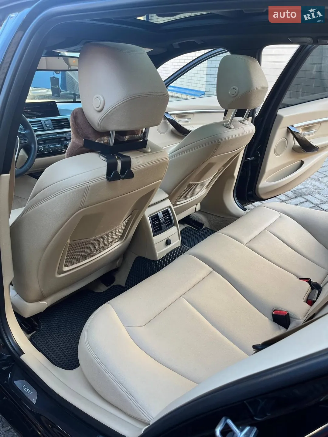 2016 BMW 3er - мініатюра 16
