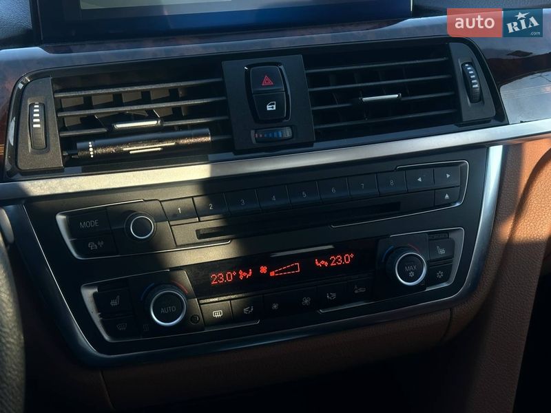 Седан BMW 3 Series 2012 в Одессе