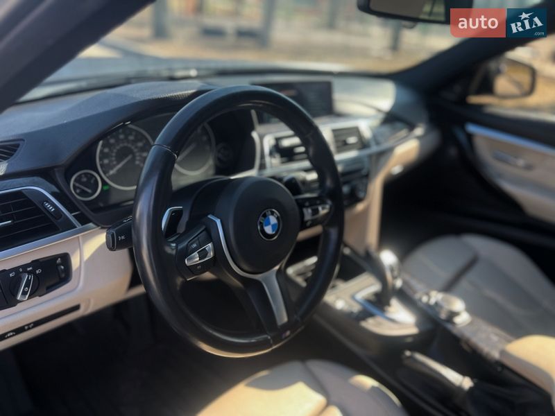Седан BMW 3 Series 2015 в Кропивницком