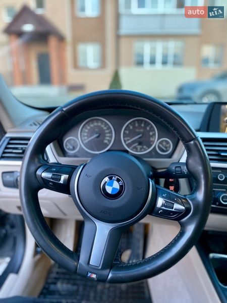 Седан BMW 3 Series 2012 в Мукачево