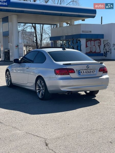 Купе BMW 3 Series 2011 в Днепре