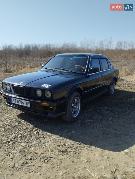 Седан BMW 3 Series 1990 в Надворной