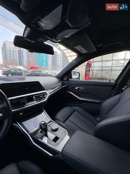 Седан BMW 3 Series 2020 в Львове