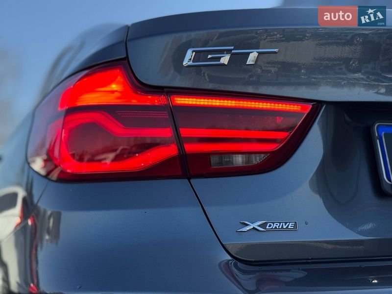 Седан BMW 3 Series 2017 в Ровно