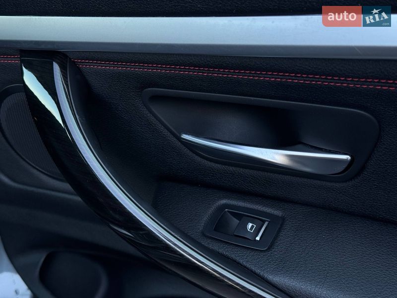 Седан BMW 3 Series 2017 в Ровно