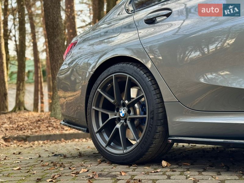 Седан BMW 3 Series 2024 в Львове