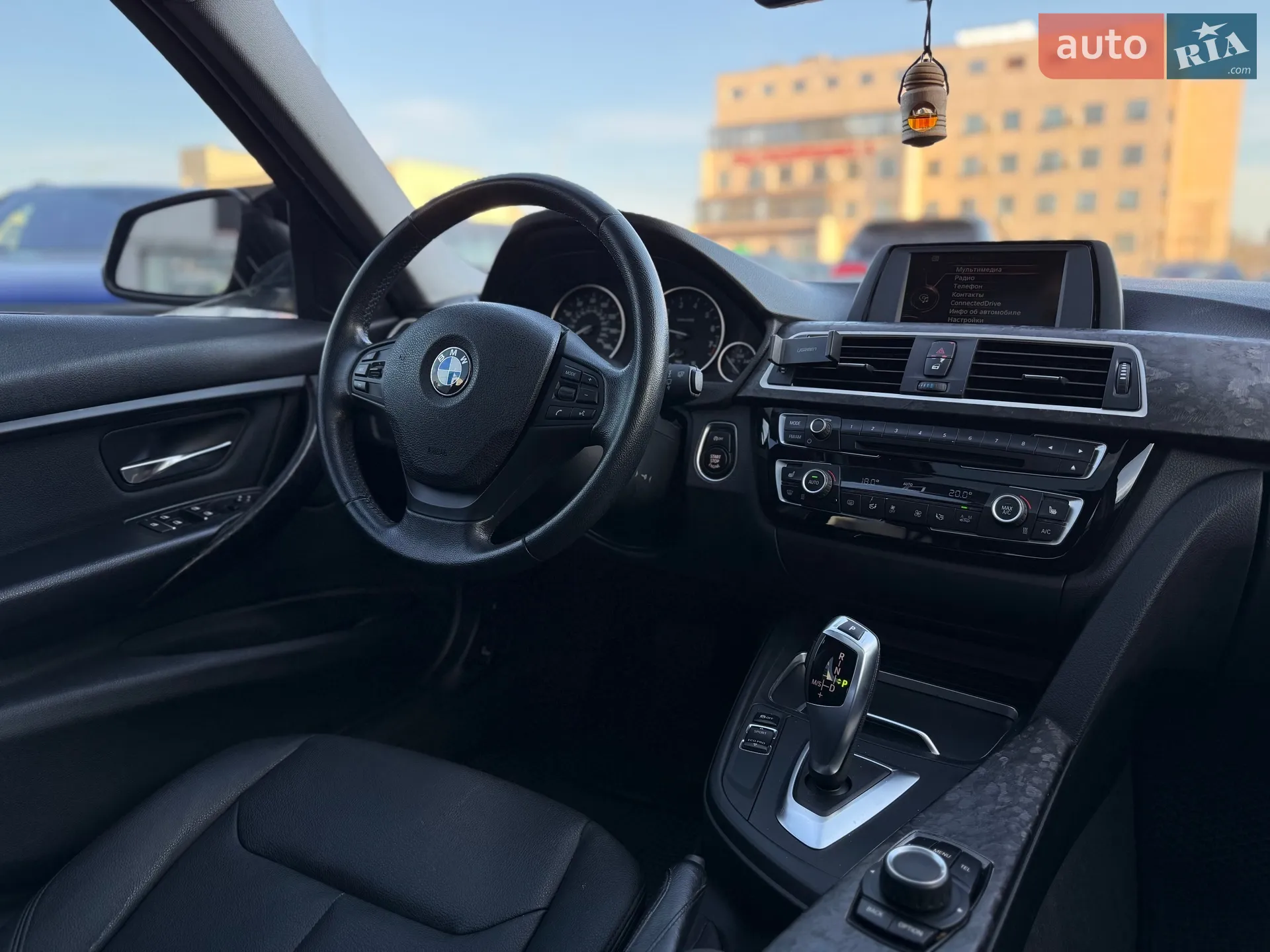 2015 BMW 3er - мініатюра 13