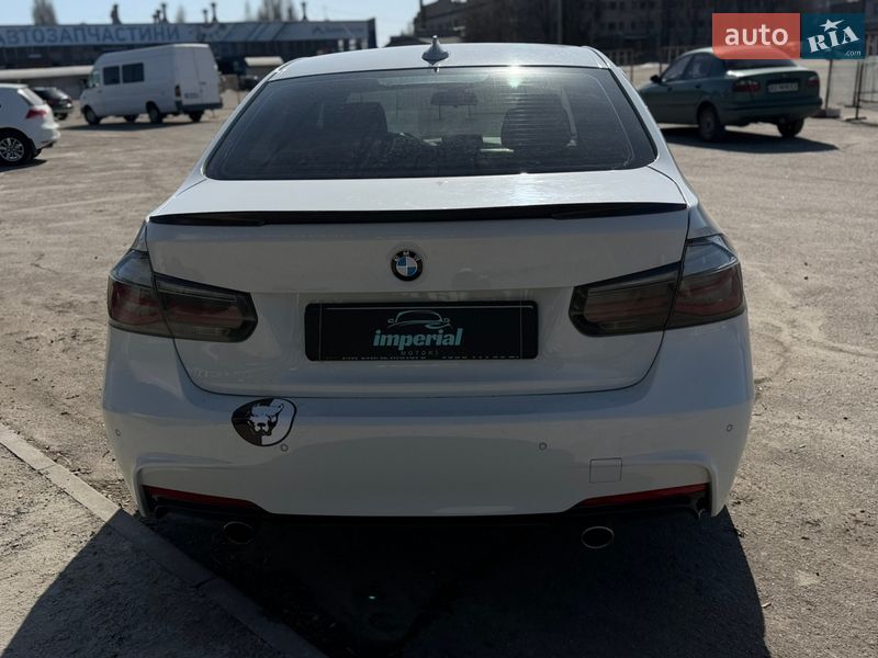 Седан BMW 3 Series 2014 в Харькове