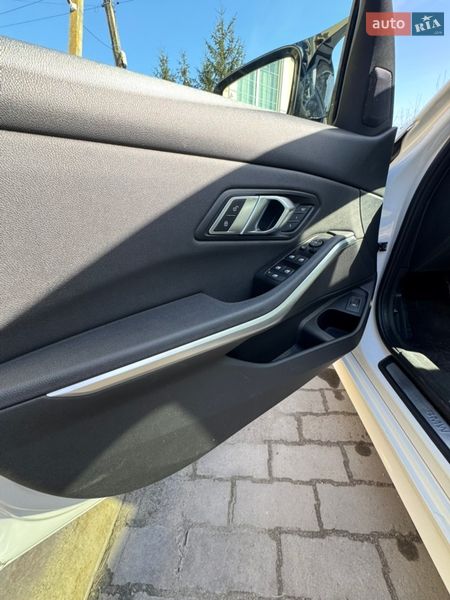 Седан BMW 3 Series 2020 в Белой Церкви