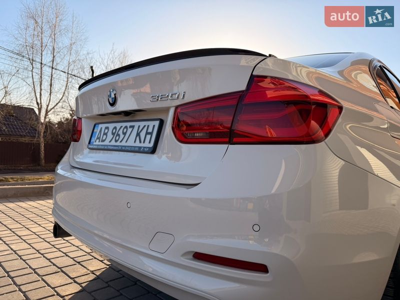 Седан BMW 3 Series 2017 в Виннице фото 19 Седан BMW 3 Series 2017 в Виннице