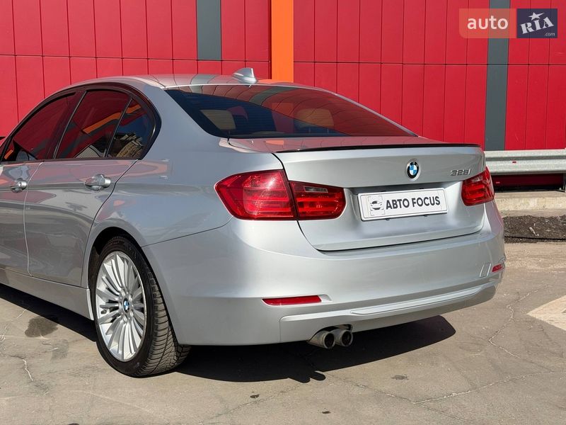 Седан BMW 3 Series 2012 в Киеве фото 6 Седан BMW 3 Series 2012 в Киеве