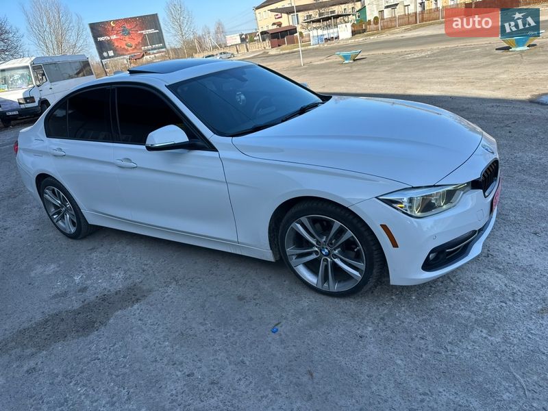 Седан BMW 3 Series 2015 в Ровно фото 10 Седан BMW 3 Series 2015 в Ровно