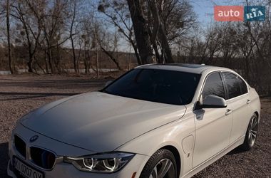 Седан BMW 3 Series 2017 в Ирпене