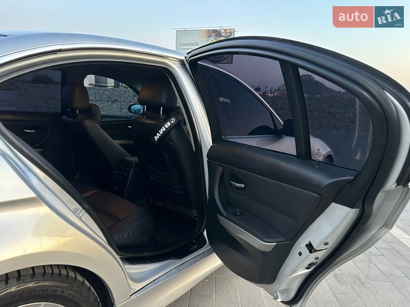 Седан BMW 3 Series 2006 в Мукачево