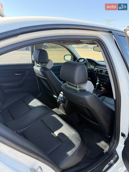 Седан BMW 3 Series 2011 в Киеве