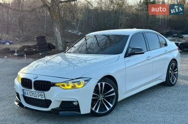 Седан BMW 3 Series 2017 в Києві
