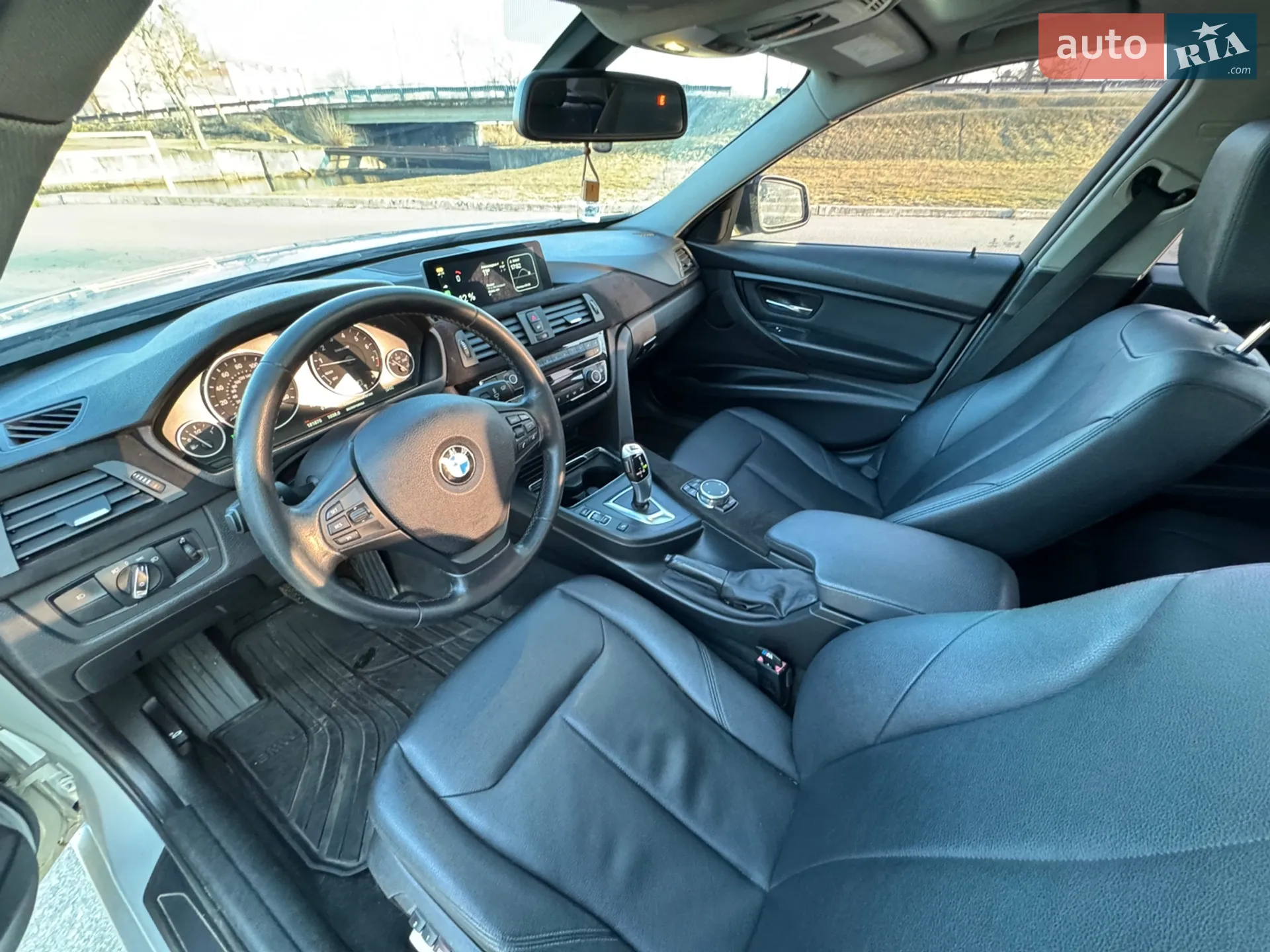 2016 BMW 3er - мініатюра 11