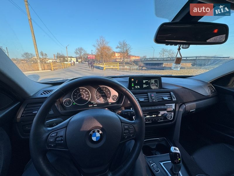 Седан BMW 3 Series 2016 в Александрие