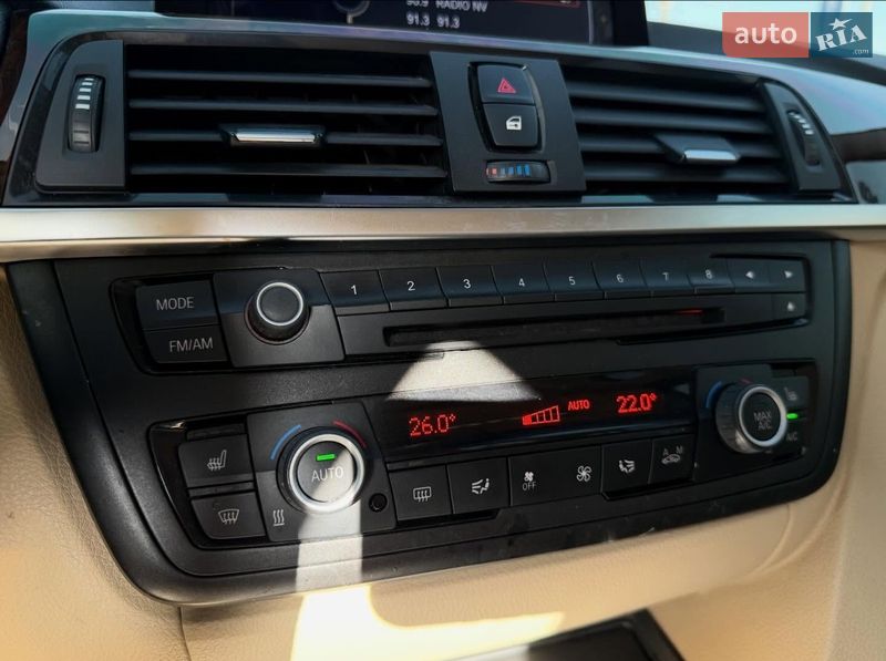 Седан BMW 3 Series 2013 в Сумах