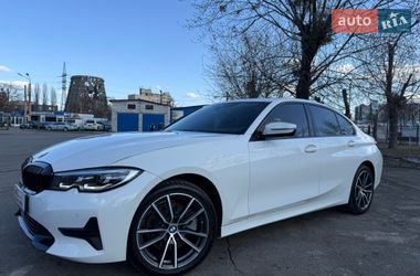 Седан BMW 3 Series 2020 в Киеве