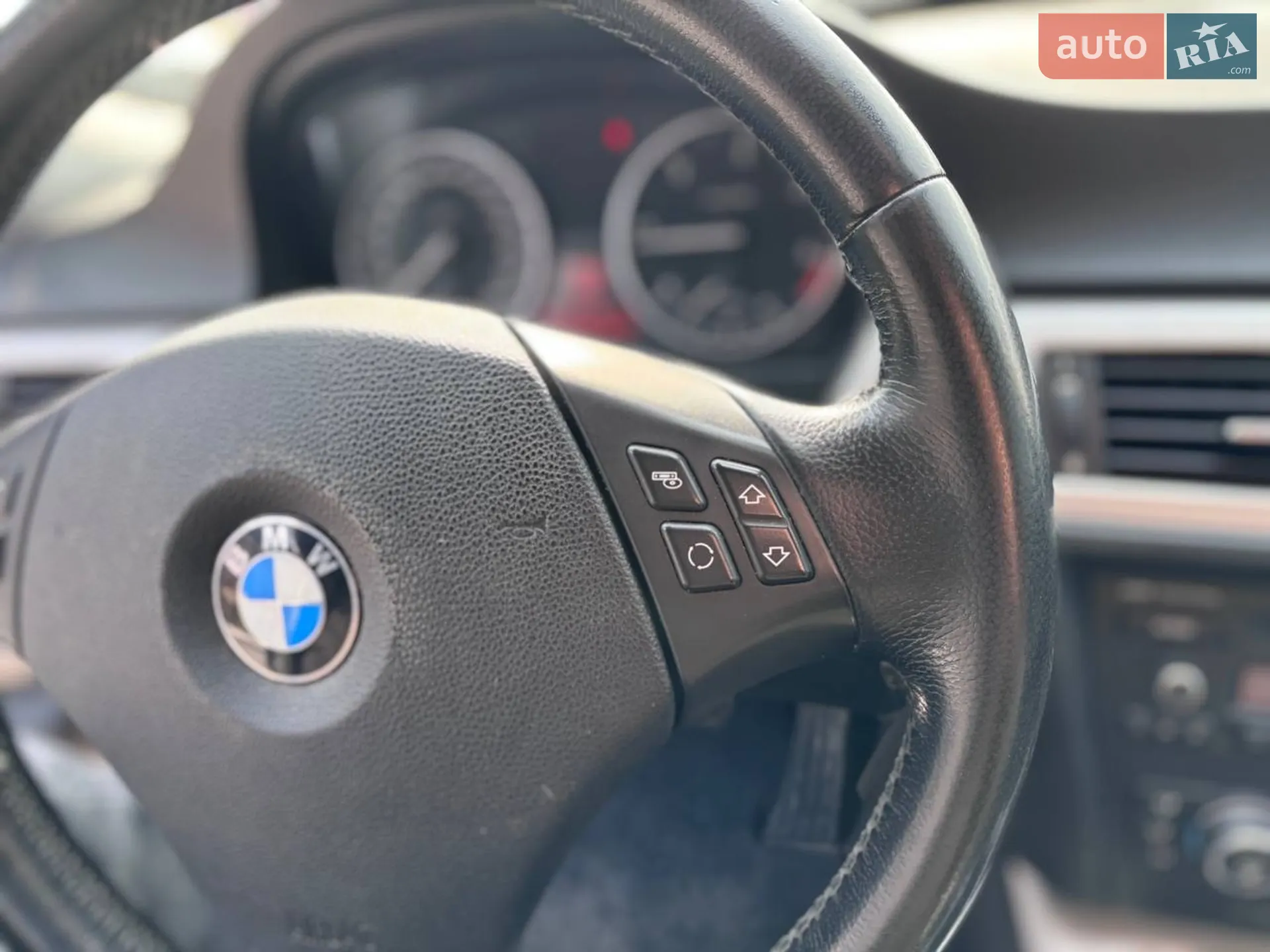 2010 BMW 3er - мініатюра 20