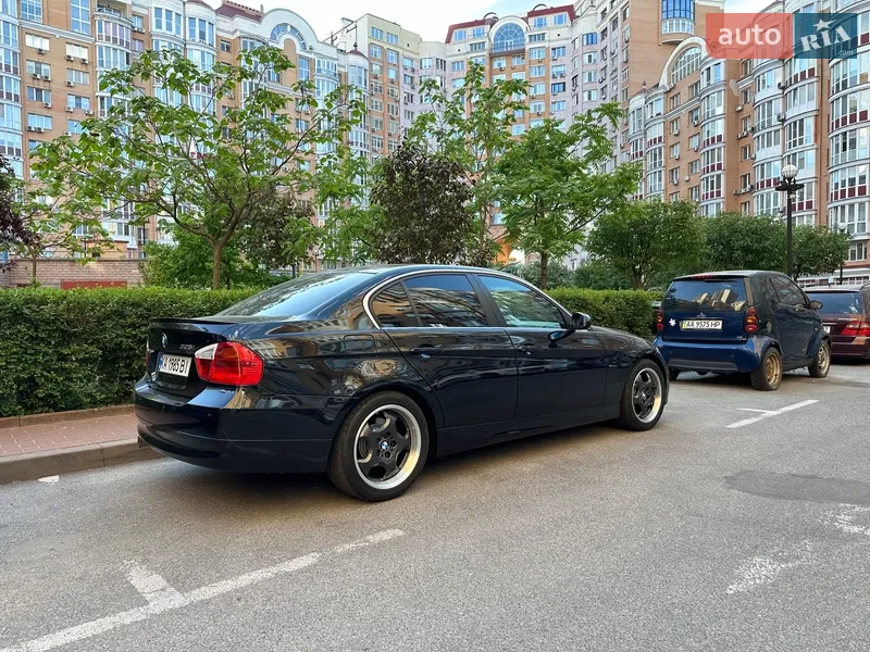 BMW 3 Series 2004 VIN WBAEX31010PP63506 фото оголошення 16 з 48