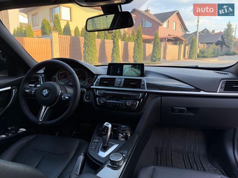 Седан BMW 3 Series 2016 в Киеве