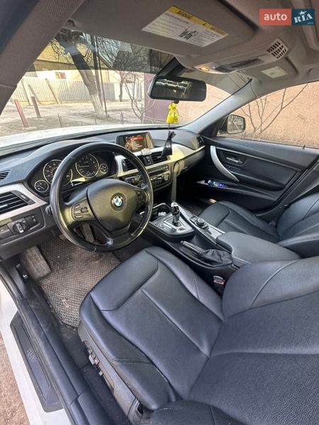 Седан BMW 3 Series 2015 в Измаиле фото 10 Седан BMW 3 Series 2015 в Измаиле