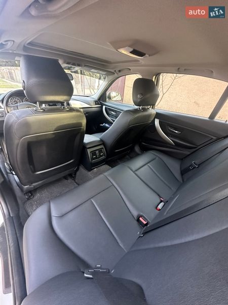 Седан BMW 3 Series 2015 в Измаиле фото 11 Седан BMW 3 Series 2015 в Измаиле