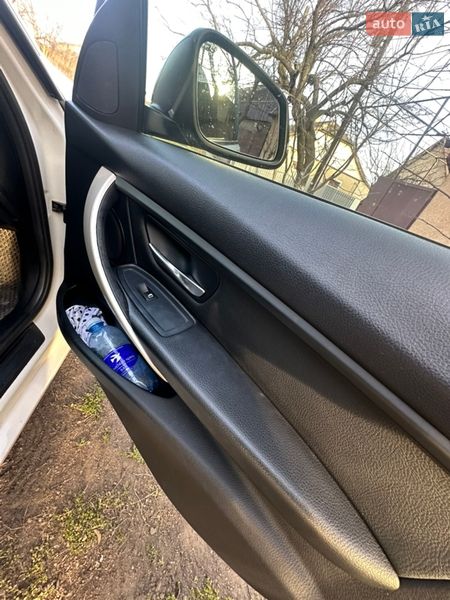 Седан BMW 3 Series 2015 в Измаиле фото 19 Седан BMW 3 Series 2015 в Измаиле